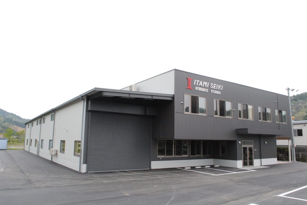 株式会社 伊丹精機