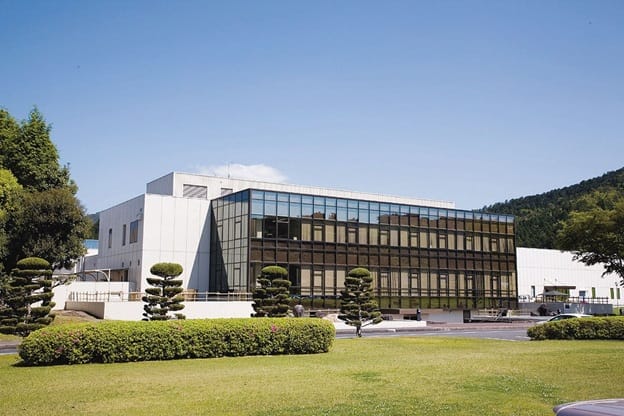 日本チバガイギー株式会社